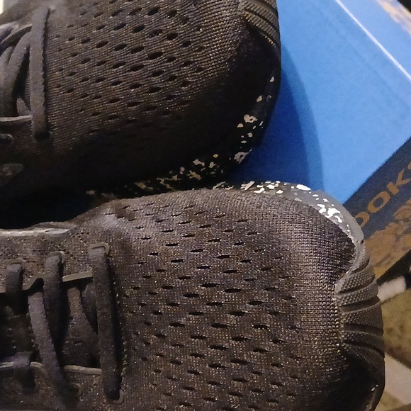 Brooks Ghost 16 Black and Gray Athletic Shoes - Picture 8 of 12